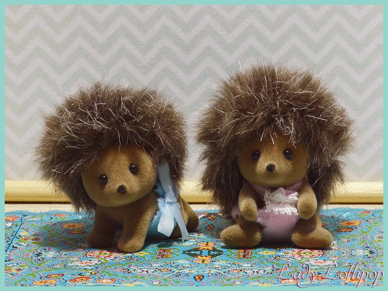 Sylvanian Families Baby Hedgehog Twins